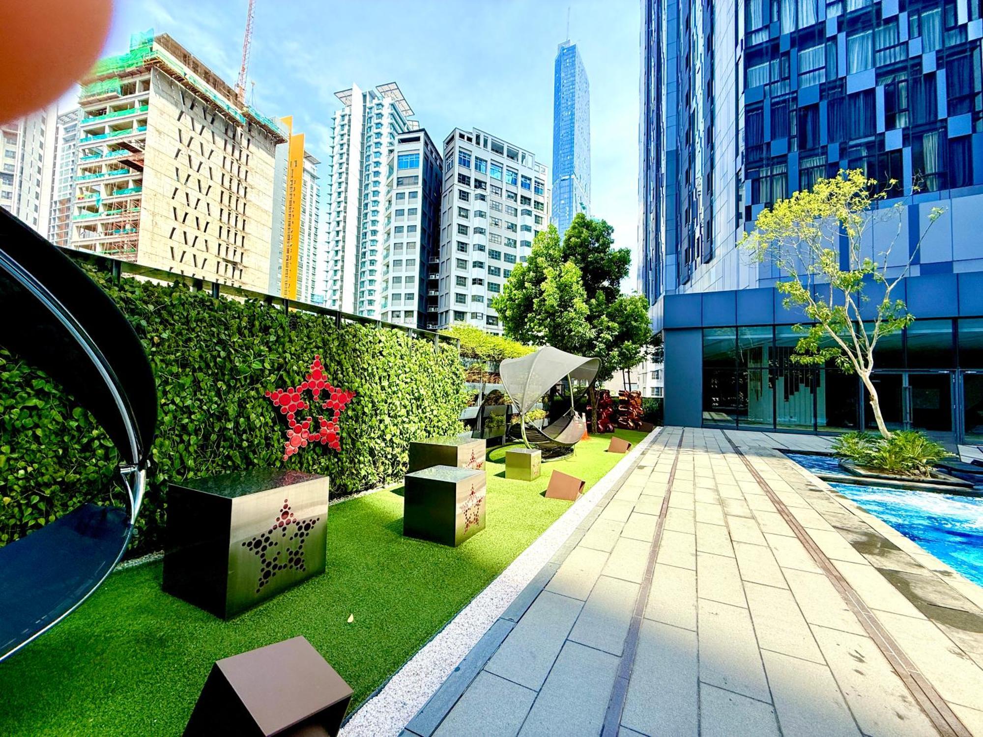 Star Residence Klcc By Sky Pool クアラルンプール エクステリア 写真